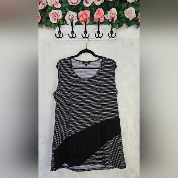 🇨🇦 Papa Fashions (Vancouver) Polka-Dot & Lace Sleeveless Top - Picture 1 of 7